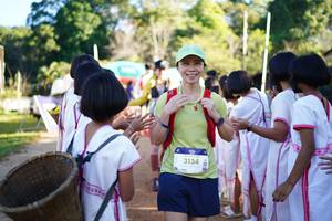 BIB: 3134
                            <button type="button" onclick="openModal(18981174)" class="btn btn-primary btn-sm float-right btn-popup" data-toggle="modal" data-target=".modal-high-quality">
                        <i class="fas fa-shopping-cart"></i> Add to Cart
                    </button>
                                            <button type="button" onclick="isThisMe(18981174, true)" class="btn btn-success btn-sm float-right btn-popup btn-isme hidden" data-toggle="tooltip" data-placement="bottom" title="นี่คือรูปของคุณใช่ไหม คลิกที่นี่เพื่อเอาเข้าอัลบั้ม">
                        <i class="fas fa-plus"></i> Add to album
                    </button>
                    <button type="button" onclick="isThisMe(18981174, false)" class="btn btn-warning btn-sm float-right btn-popup btn-isnotme hidden">
                        <i class="fas fa-ban"></i> Remove from album
                    </button>